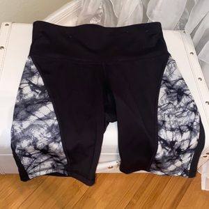 Women ( adult ) biker shorts